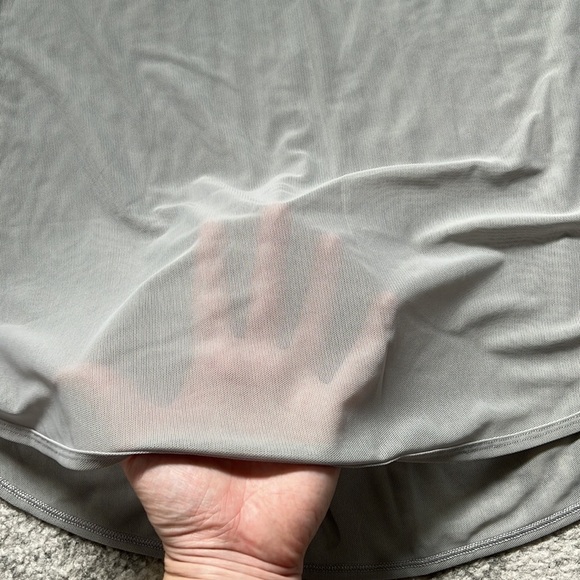 Lululemon 105 singlet tank - Picture 4 of 7